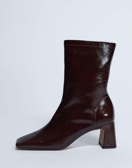 Topshop Topshop Sara Premium leather square toe flared heel boots in chocolate-Gray