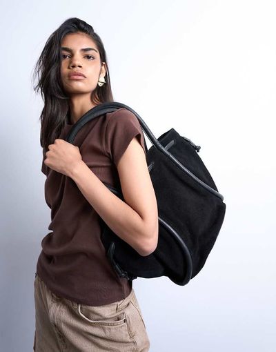 Topshop Topshop Sena real suede leather shoulder bag in black-Red