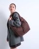 Topshop Topshop Sia ruched nylon shoulder bag in chocolate-Brown - 4