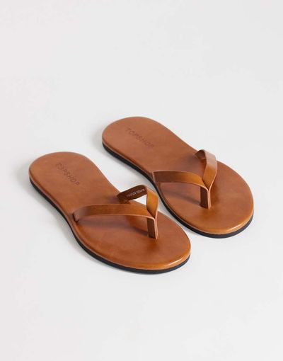 Topshop Topshop Sky real leather toe thong sandals in tan-Yellow