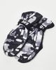 Topshop Topshop Sno ski mittens in gray - 3
