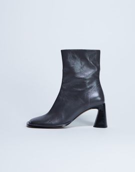 Topshop Topshop Star Premium leather round toe block heel boots in gray