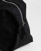 Topshop Topshop Tabby large suedette weekend bag in black weave - 3