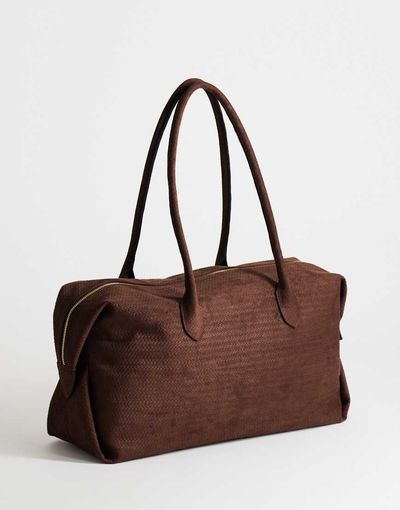 Topshop Topshop Tabby large suedette weekend bag in chocolate weave-Brown