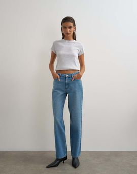 Topshop Topshop Vintage Straight mid rise jeans in bleach-Blue