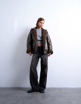 Topshop Topshop vintage wash shearling aviator bomber jacket in chocolate-Brown