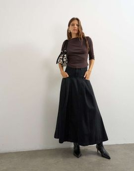 Topshop Topshop Yoke pleated maxi skirt in washed black