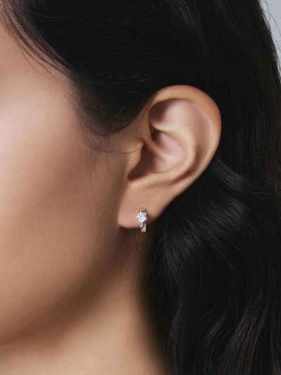TOU WAV102 Shining Crystal Earrings