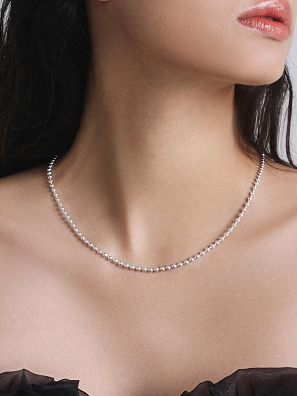 TOU WAV208 Highlight Mini Ball Necklace