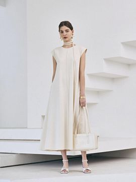 TOUVED Flare Jersey Maxi Dress [Cream]