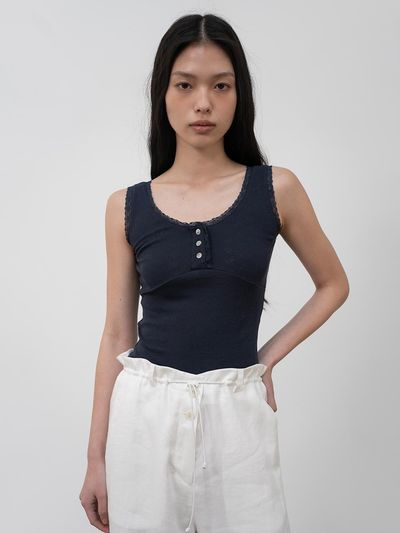 TOUVED Heart Jacquard Button Sleeveless Tank [Navy]