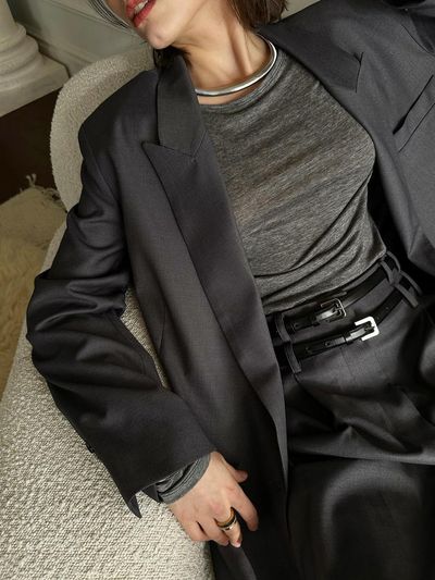 TOUVED Medium Weight Classic Tailored Jacket [Dark Grey]