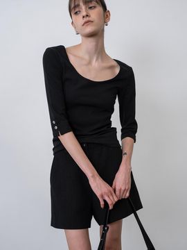 TOUVED Organic Reversible U-neck T-shirt [Black]