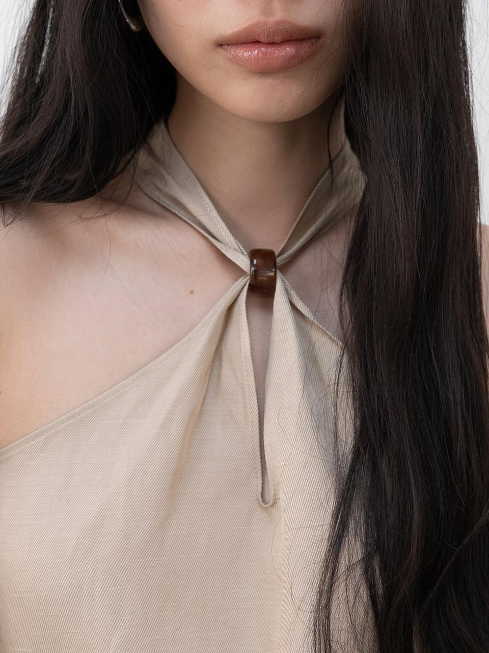 TOUVED Vince Halter Neck Top [Beige]