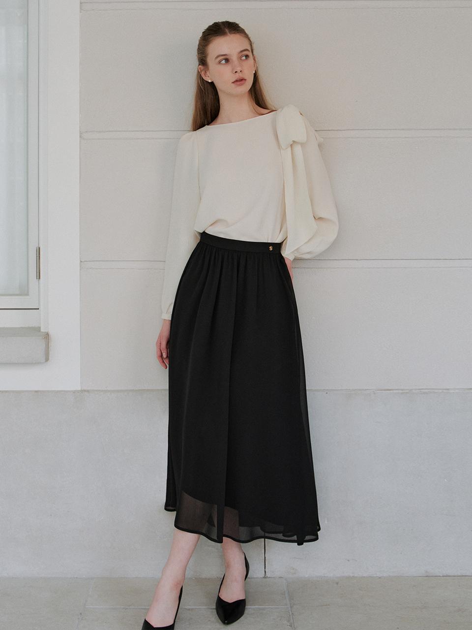 TOWAV LISS SHIRRING SKIRT [BLACK]