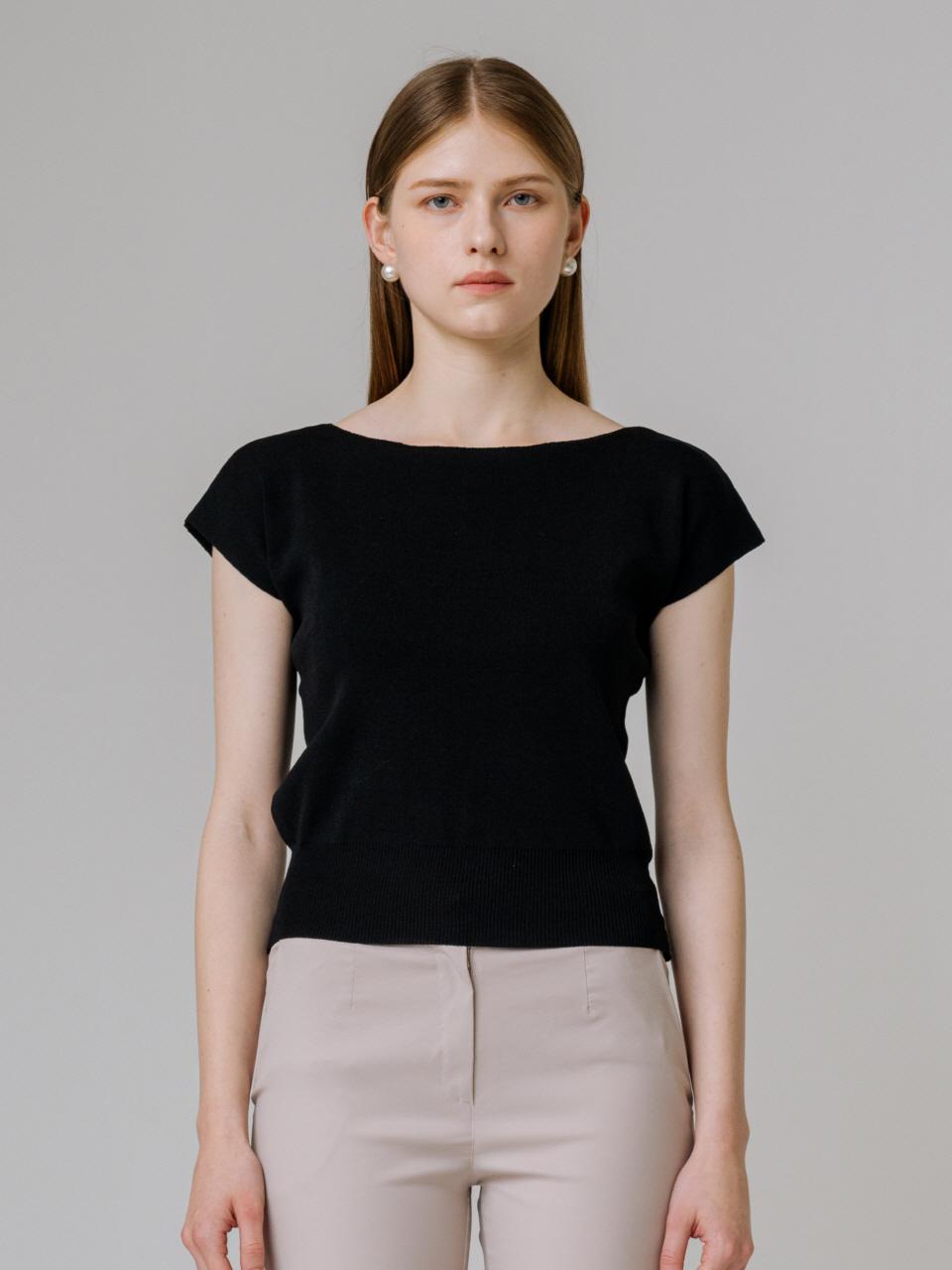 TRIMMED Soft Off Shoulder Textured Knit [Black]