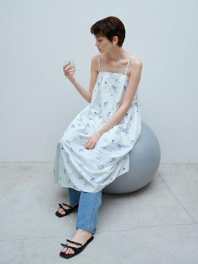 TRWA HYGGE print slip dress