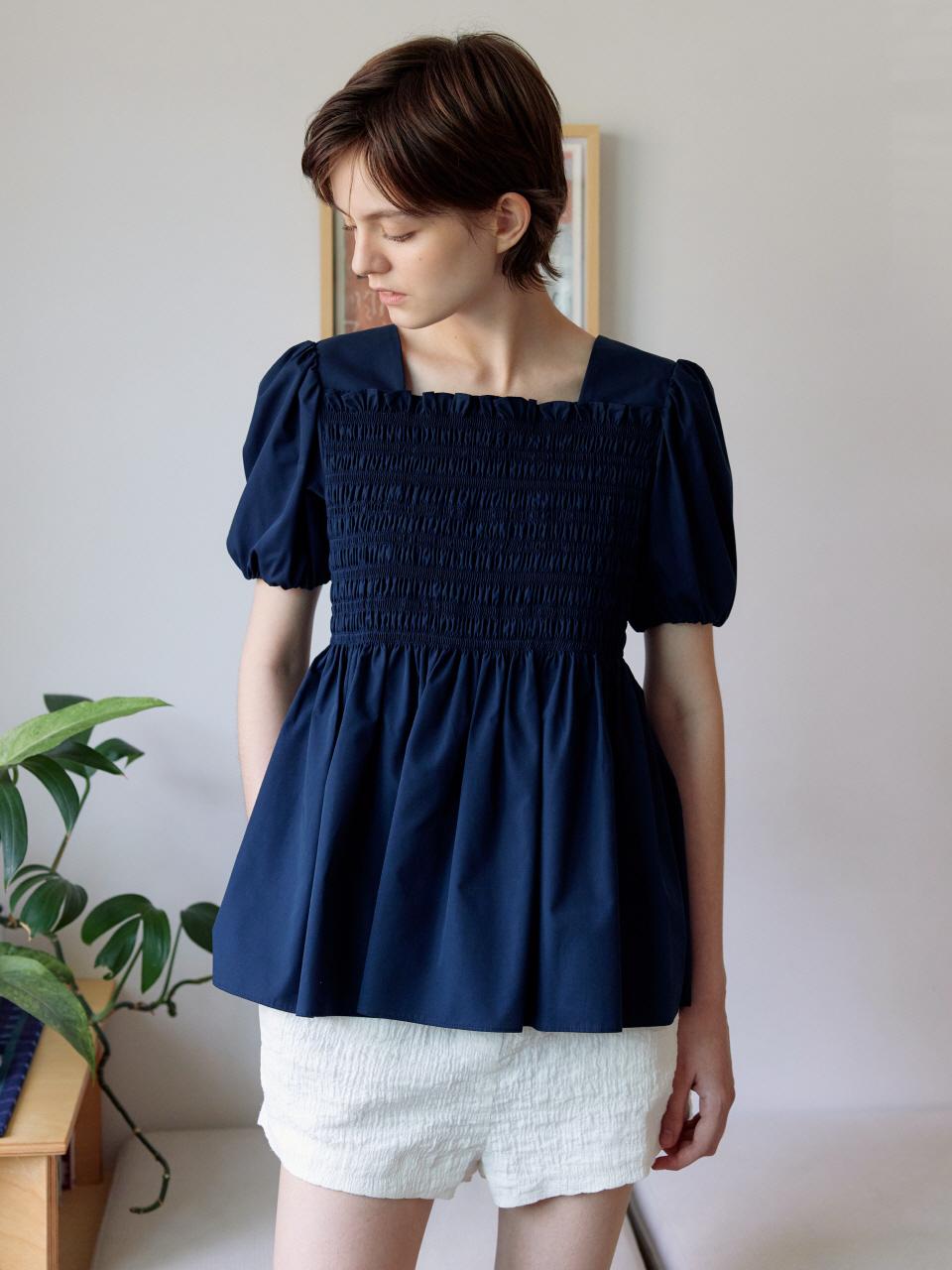 TRWA Square Shirring Smock Blouse_Navy