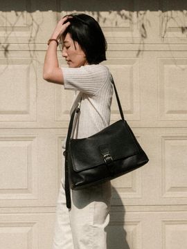 TU ET TOI Natural Leather Adjustable Strap Mama Bag [Black]