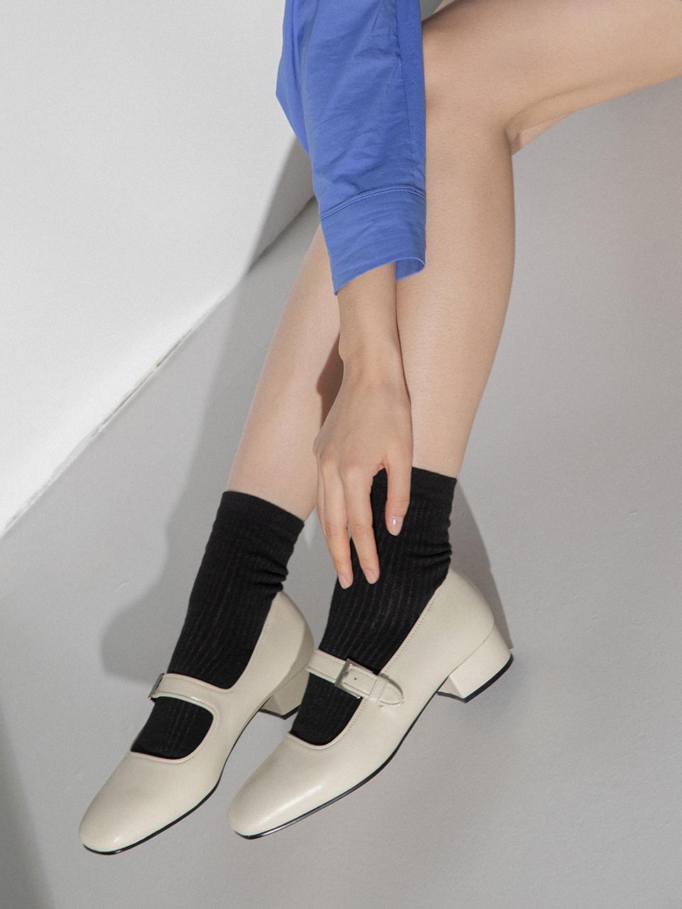 TWJN Alice Flat