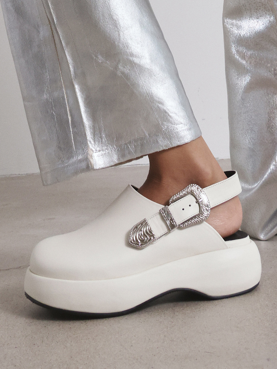 TWVP Mono Western Clog 23S17IV