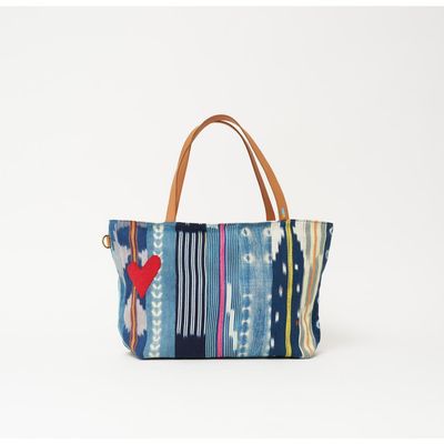 Ubuntu Life Ubuntu Life Baule Adventure Tote with Red Beaded Heart