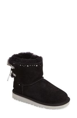 UGG(r) UGG(r) Dixi Flora Perforated Boot