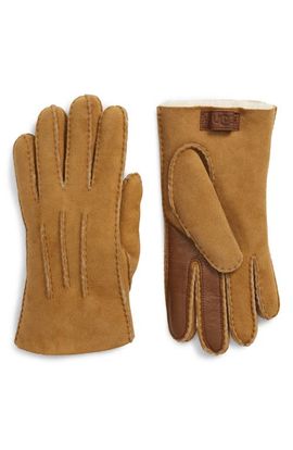UGG(r) UGG(r) Genuine Shearling Tech Gloves