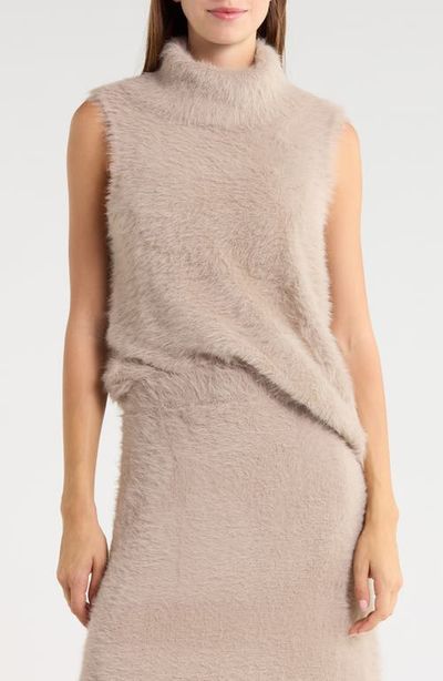 UGG(r) UGG(r) Mildie Sleeveless Turtleneck Top