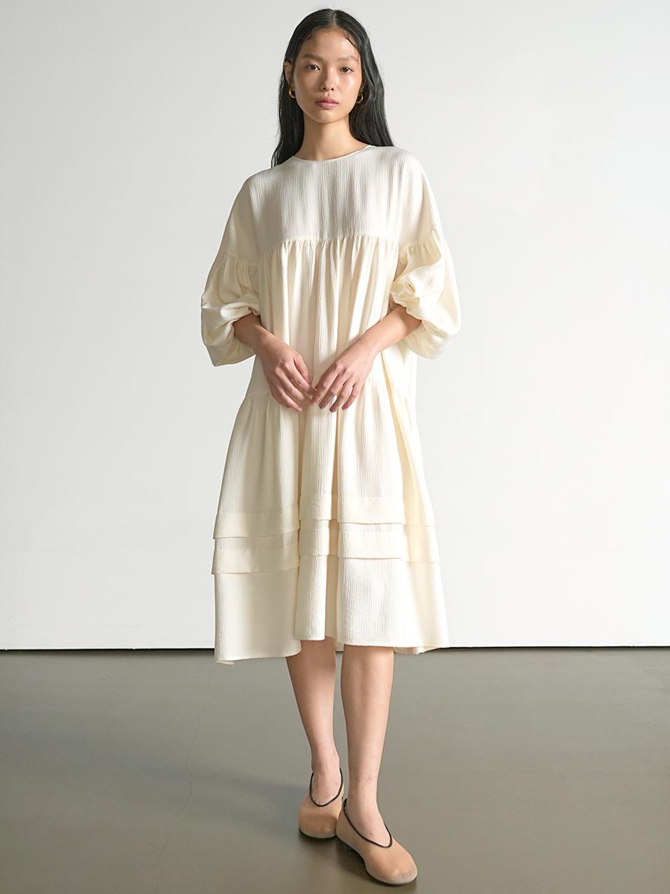 UIJI Double Pleated Fabric Dress [Ivory]