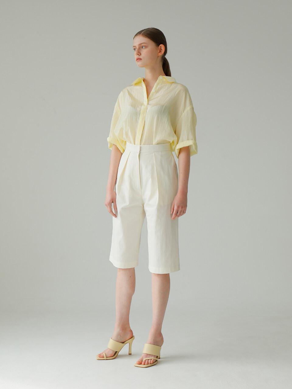 UIJI Pleated Knee Length Pants_Beige