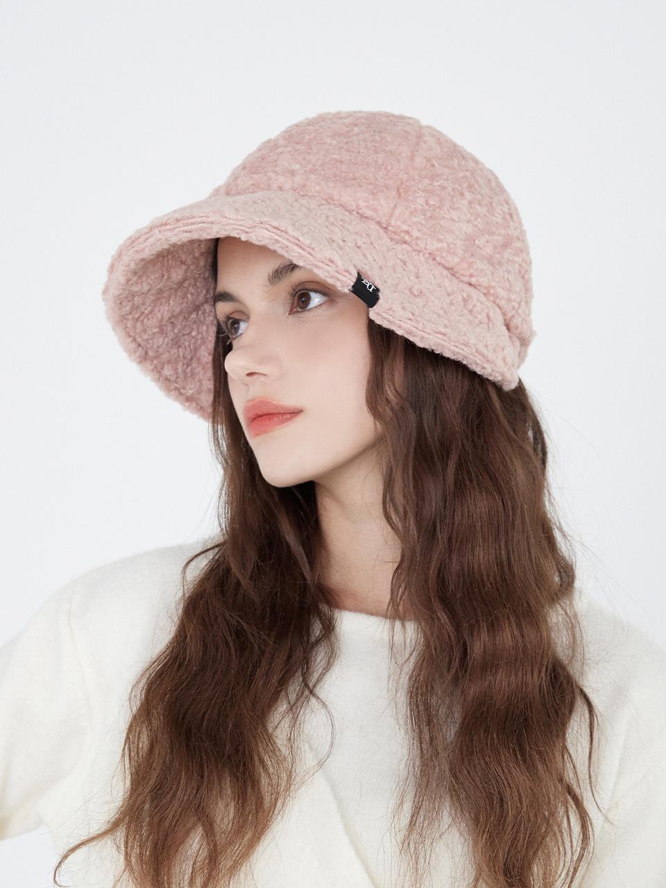 ULUK Lucida Black Label Sherpa Boucl Bonnet Hat