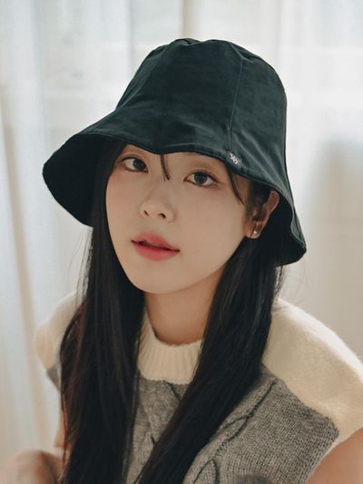 ULUK LUCIDA LABEL Reversible Flower Perforated Bucket Hat