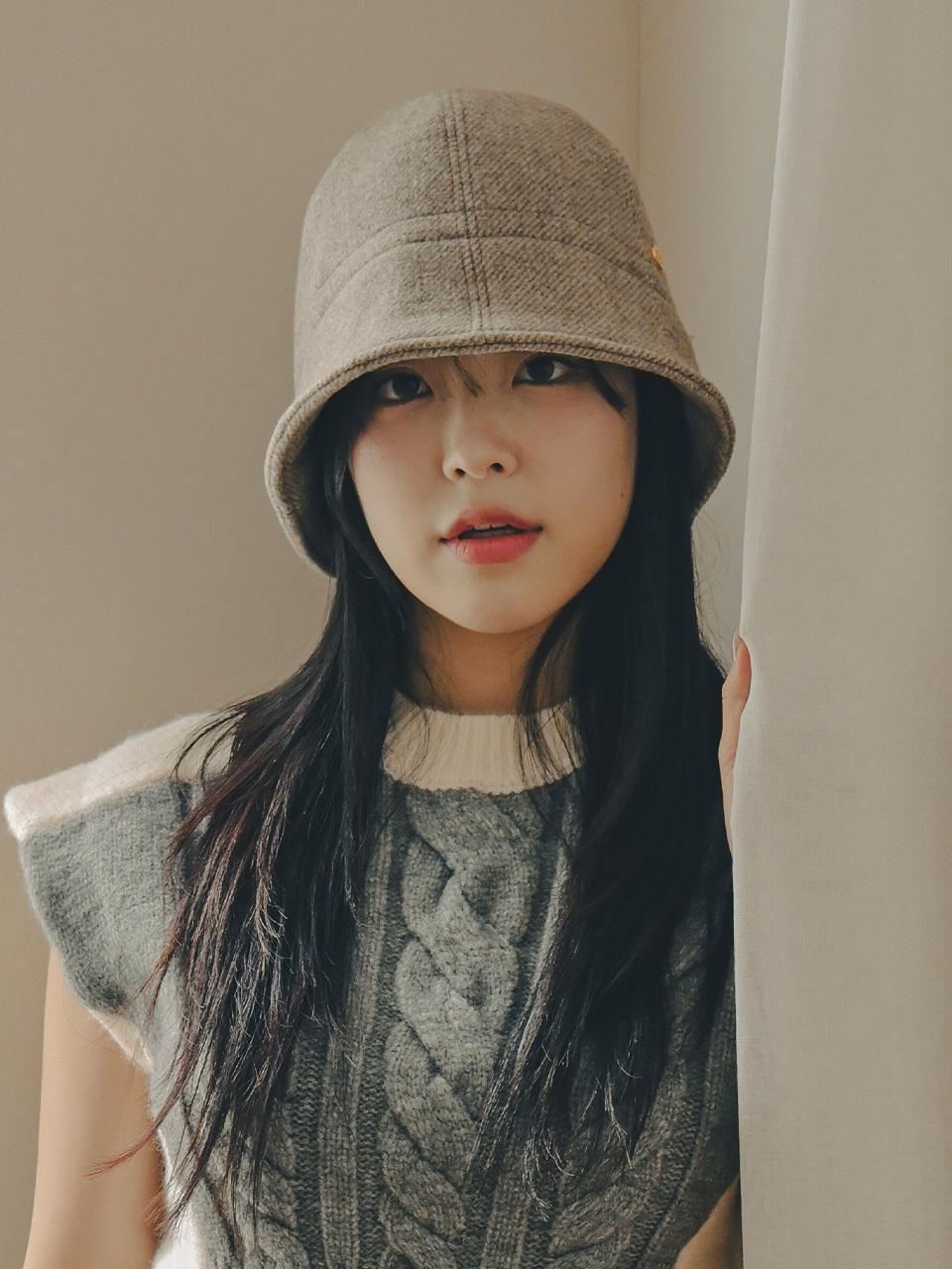 ULUK Mild Wool Bonnet Bucket Hat