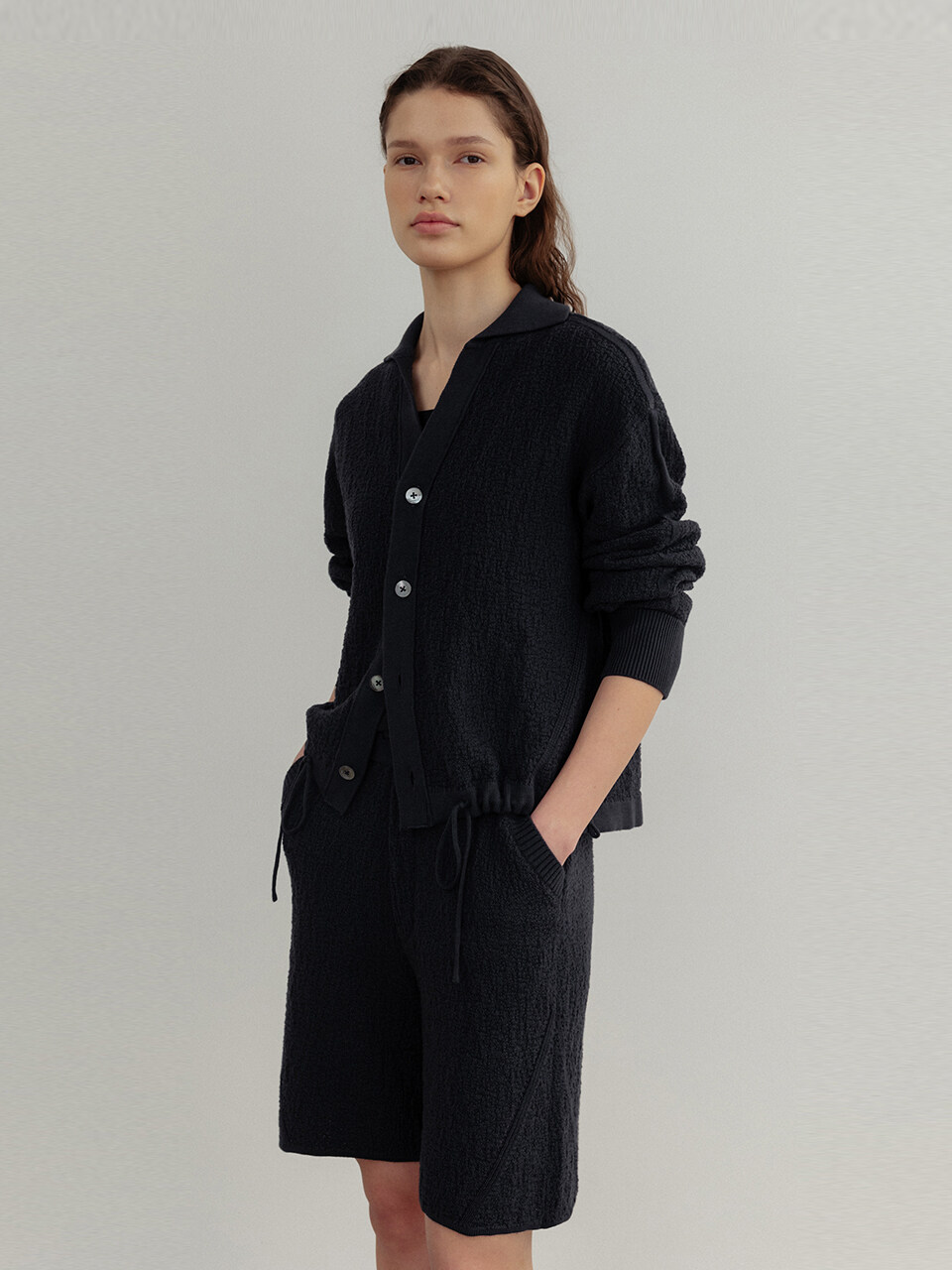 UMARMUNG COLLECTION Organic Cotton Bermuda Pants_Dawn Grey