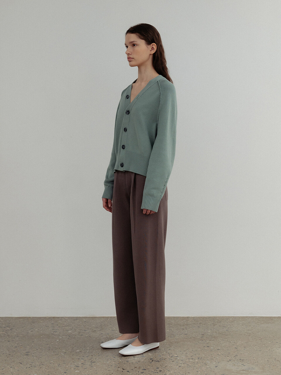 UMARMUNG COLLECTION Pure Supima Tucked Pants