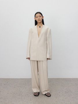 UMARMUNG COLLECTION Zippered Back Collarless Linen Blazer [Natural]