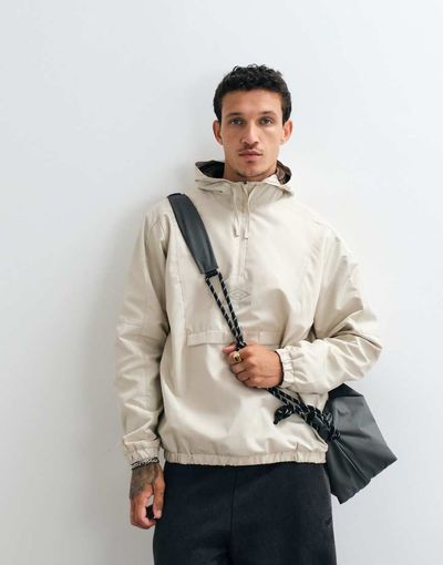 Umbro Umbro Cagoule jacket in off white