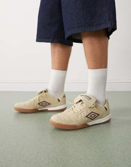 Umbro Umbro Speciali suede sneakers in beige-Neutral