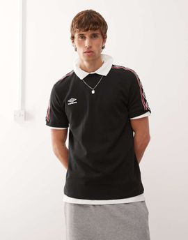 Umbro Umbro taped T-shirt in black