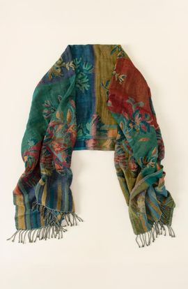 Uncommon Goods Uncommon Goods Botanical Rainbow Reversible Wrap