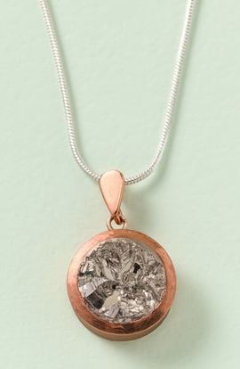 Uncommon Goods Uncommon Goods Embrace Change Necklace