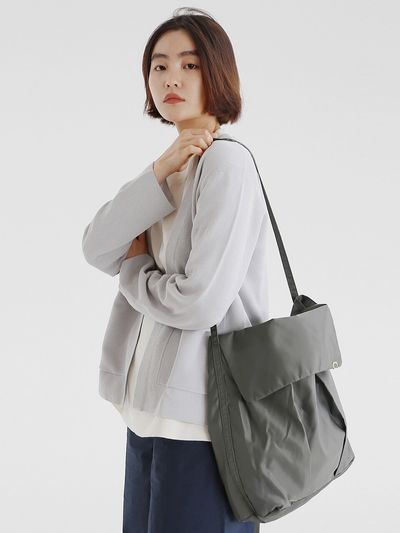 UNDERCONTROL STUDIO Ladder Bag_Olive Green