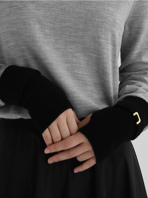 UNDERCONTROL STUDIO SLEEVE WARMER BLACK