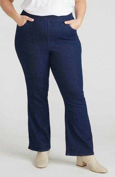 Universal Standard Universal Standard Comfort Denim Pull-On Bootcut Jeans