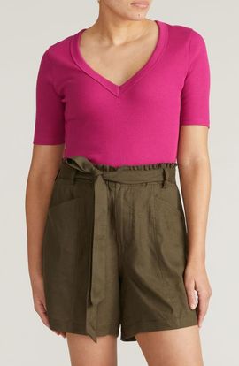 Universal Standard Universal Standard V-Neck Elbow Sleeve Cotton T-Shirt