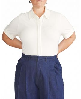 Universal Standard Universal Standard Women's Plus Chelsea Liquid Jersey Short Sleeve Shirt