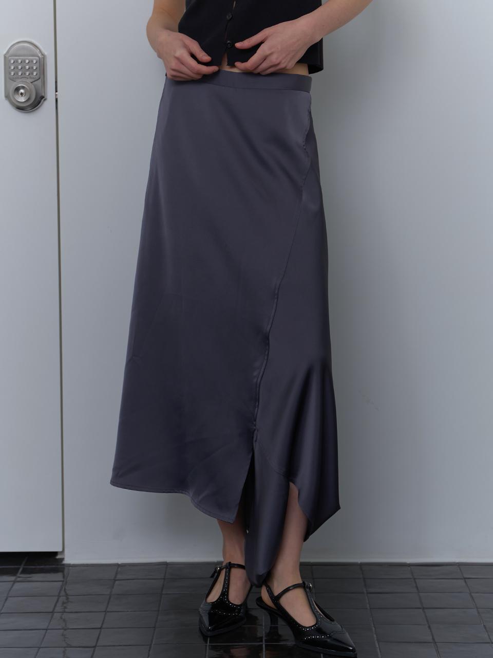 unless BALLON SATIN SKIRT [CHARCOAL]