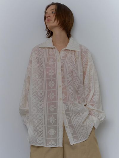 unless LACE ORGANZA SHIRRING BLOUSE [CREAM]