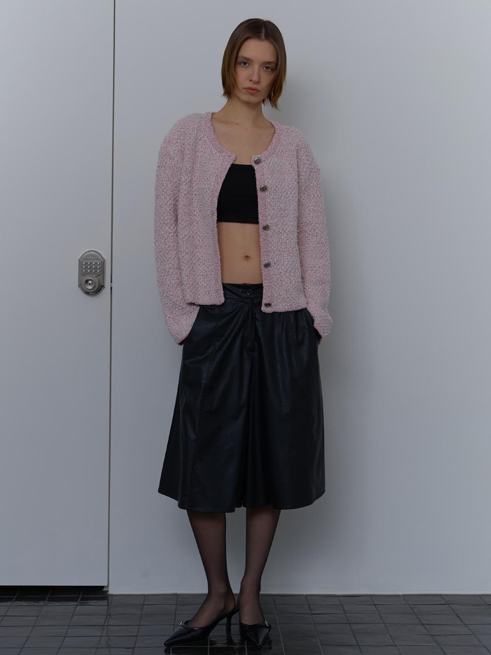 unless WIDE BERMUDA LEATHER PANTS [BLACK]